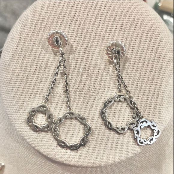 LOIS HILL Cut Out Gently Sculpted Sterling Silver Suspended Circle Drop Earrings - Picture 3 of 9